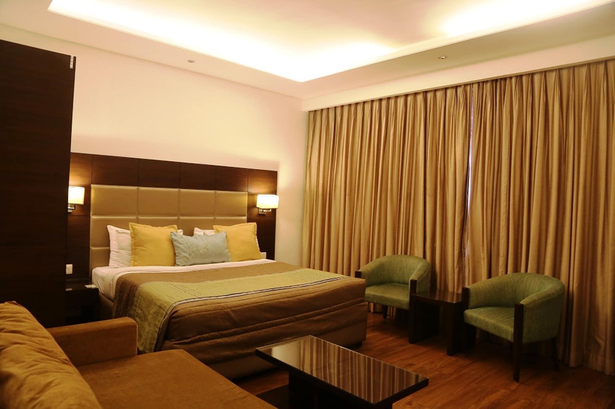 Africa Avenue Gk - 1 Hotel New Delhi Ngoại thất bức ảnh