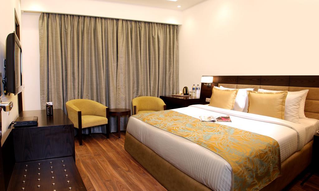 Africa Avenue Gk - 1 Hotel New Delhi Ngoại thất bức ảnh